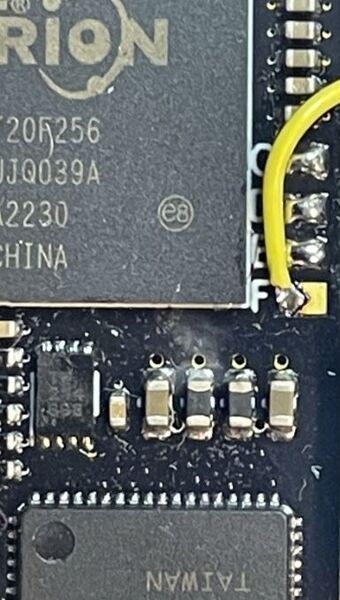 File:GEM PS2 SPDIFWIRE.JPG