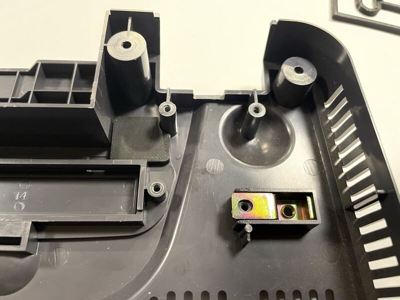 File:GEM N64 CUTBOTTOM.jpg