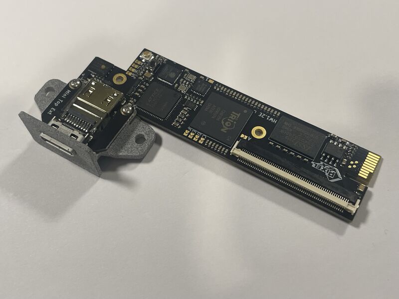 File:GEM PS1 HAT.JPG