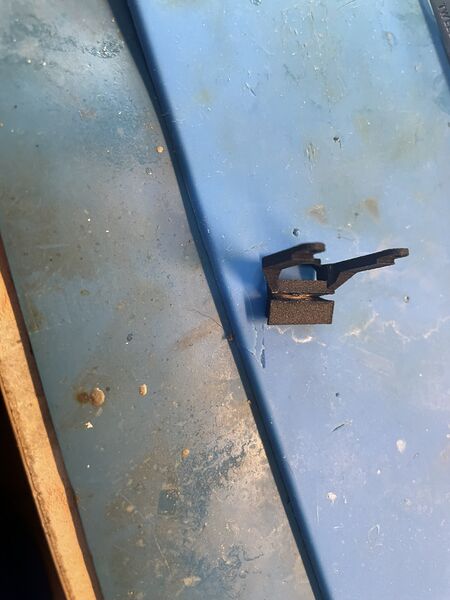 File:PS2S KNIFE2.JPG