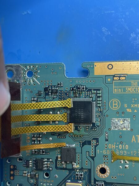 File:GH10 FINGER1.JPG