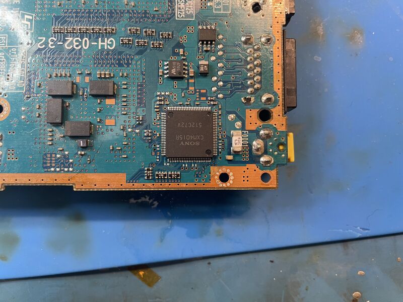 File:PS2 BOTTOMSIDE.JPG